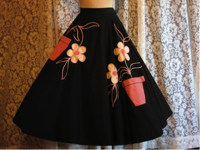 rochie-pudel-creatie-cu-floare-in-ghiveci-anii-50